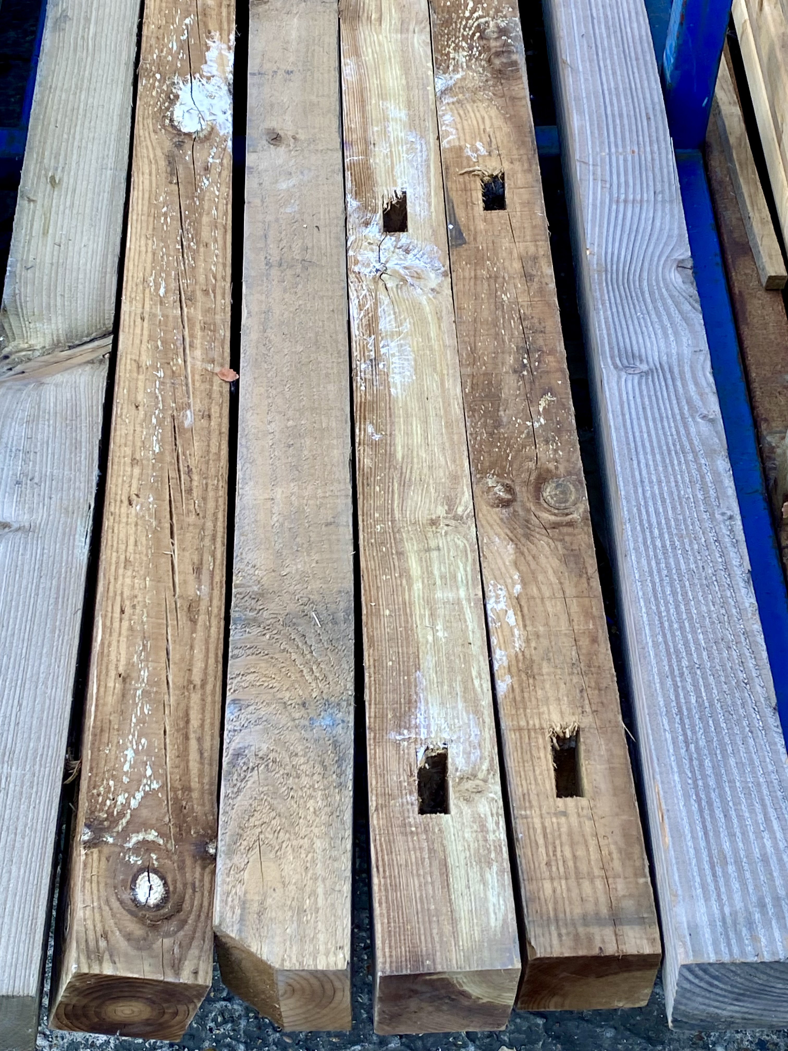 6x-2-7m-treated-timber-posts-100mm-x-100mm-4x4-grade-b-rejects-fencing-landscaping-job-lot-202-2