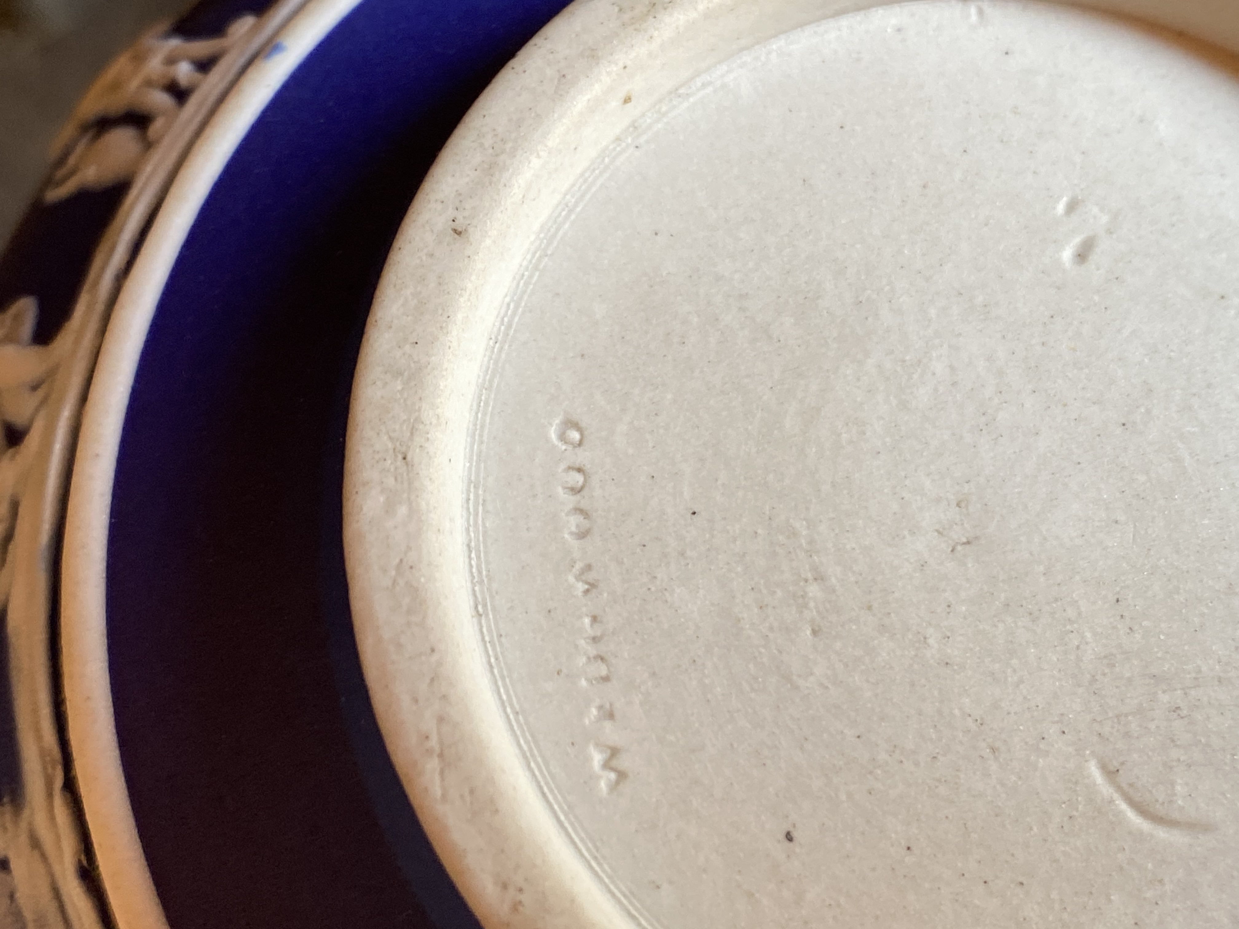 antique-wedgwood-dark-blue-cobalt-jasperware-teapot-c-1891-1908-a-f-damaged-spares-226-6