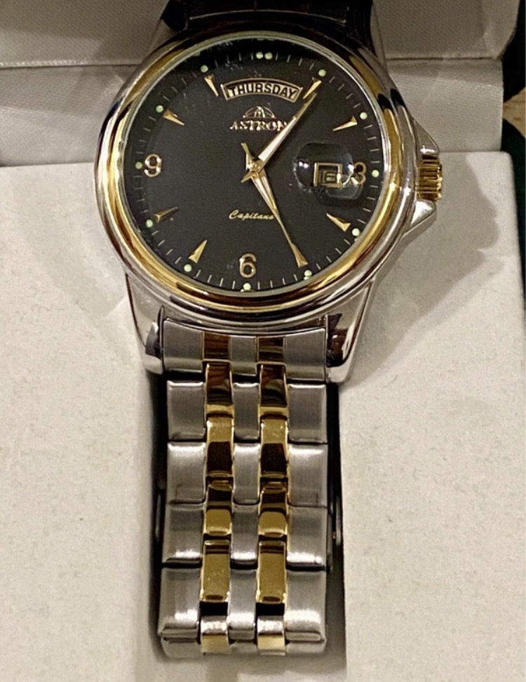 astron-capitano-men-s-watch-two-tone-gold-silver-day-date-new-battery-173-4