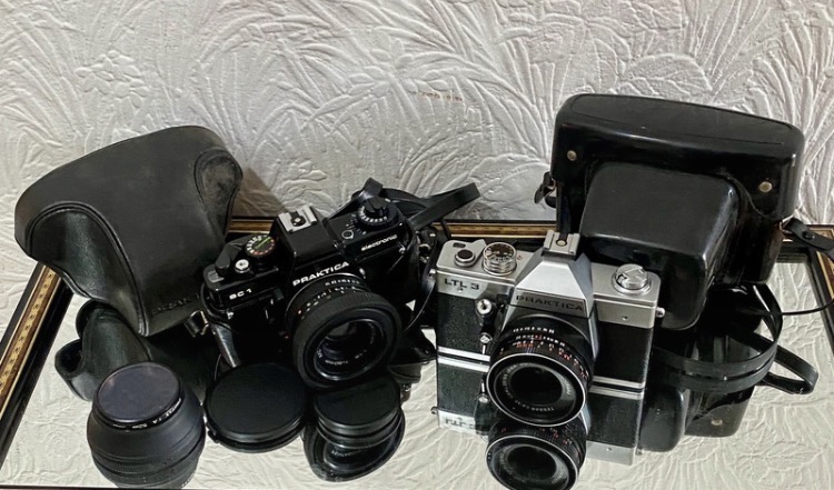 Lot 068: Bundle of 2 Vintage Praktica Film Cameras - Loft Find / Untested
