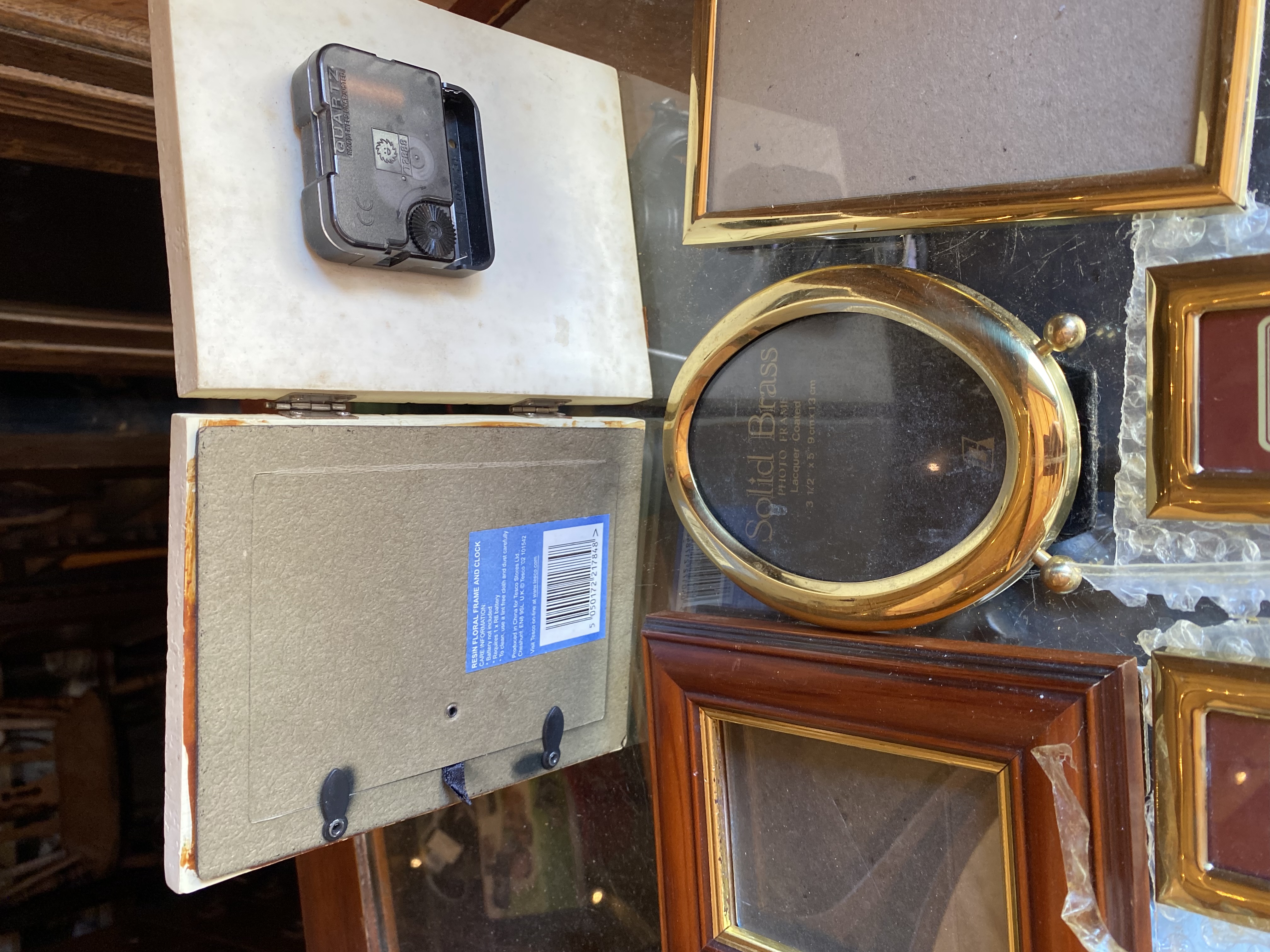 job-lot-of-6-vintage-photo-frames-solid-brass-botanical-clock-diptych-wood-1980s-y2k-217-8