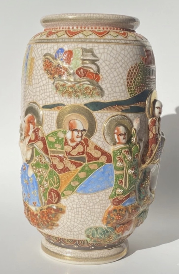 large-antique-japanese-satsuma-moriage-vase-33cm-immortals-elephant-093-2