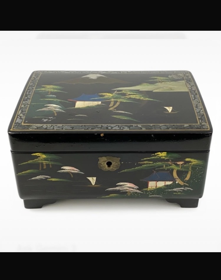 mid-century-japanese-black-lacquer-music-box-mt-fuji-mother-of-pearl-inlay-working-order-300-2