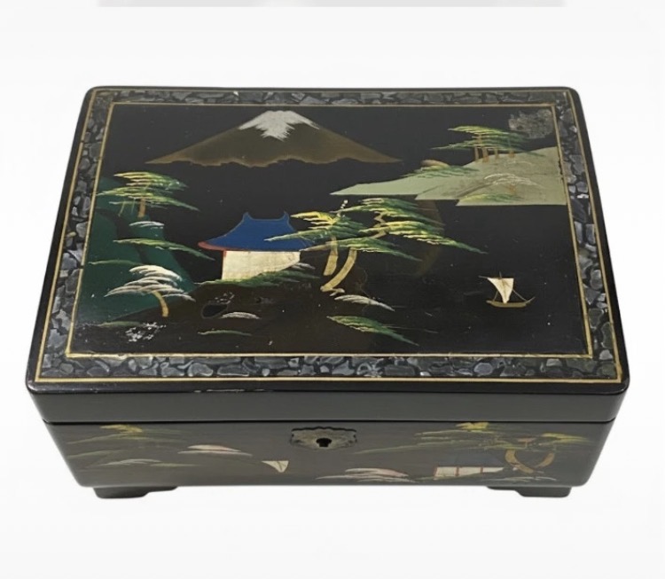 mid-century-japanese-black-lacquer-music-box-mt-fuji-mother-of-pearl-inlay-working-order-300-3