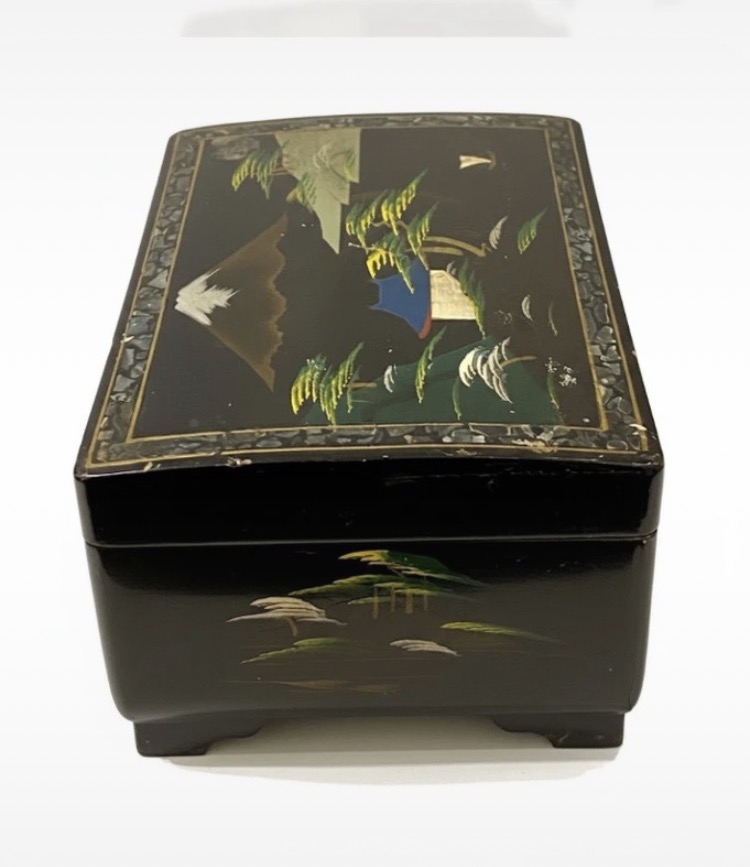 mid-century-japanese-black-lacquer-music-box-mt-fuji-mother-of-pearl-inlay-working-order-300-4