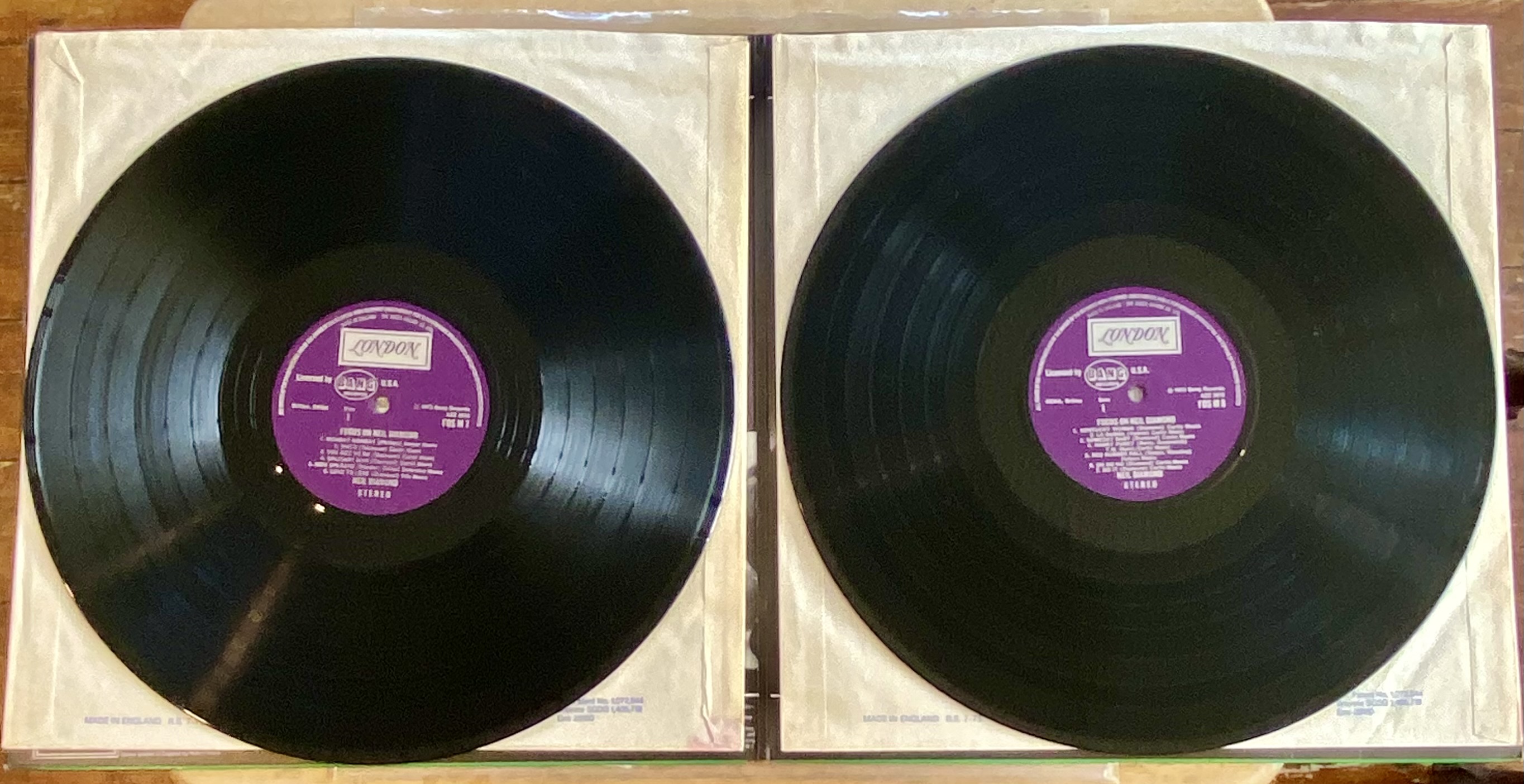 neil-diamond-focus-on-neil-diamond-double-vinyl-lp-record-album-1975-uk-pressing-london-records-fos-m-7-8-gatefold-140-4