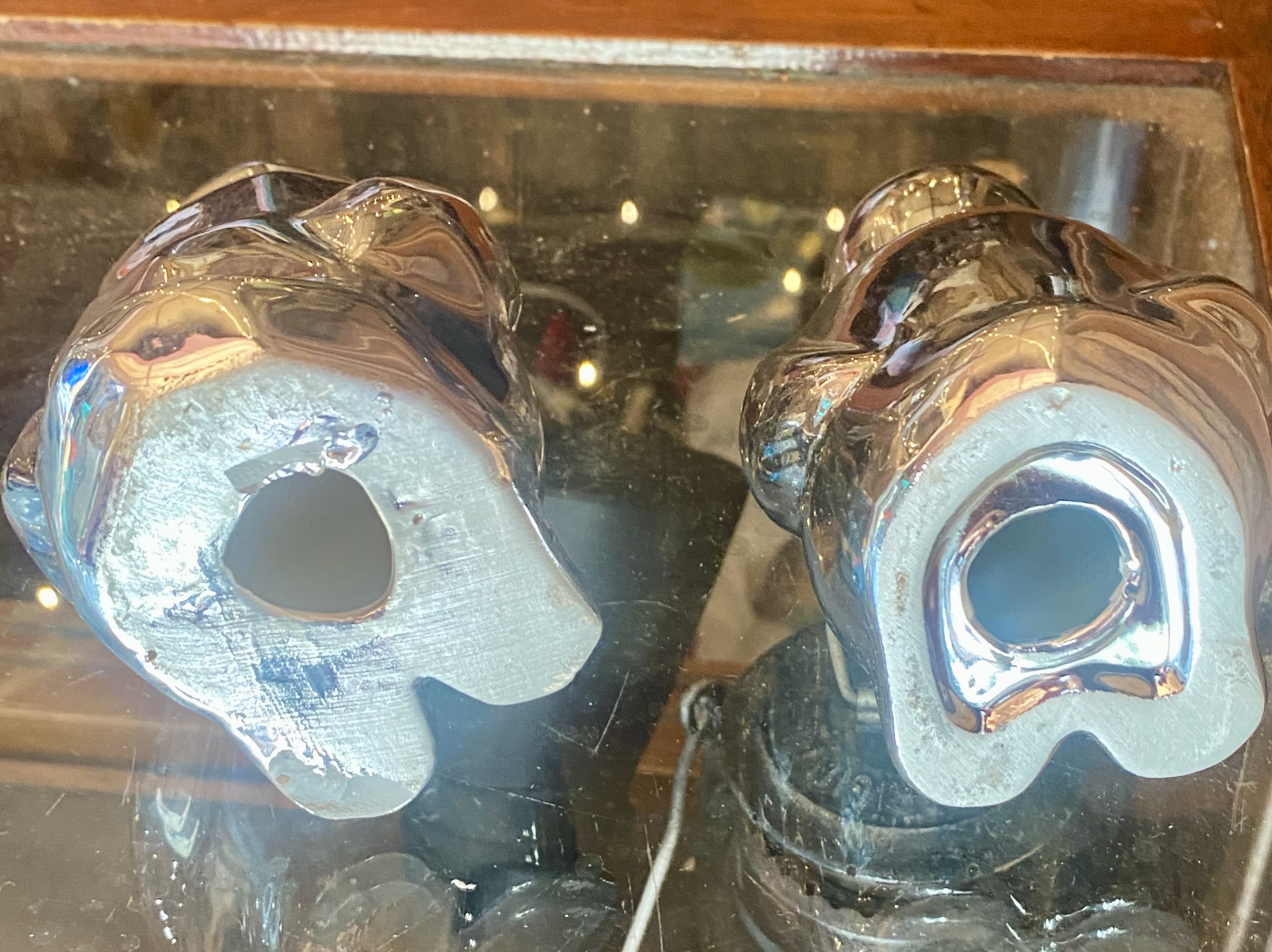 pair-of-modern-silver-chrome-ceramic-penguin-ornaments-15cm-241-4