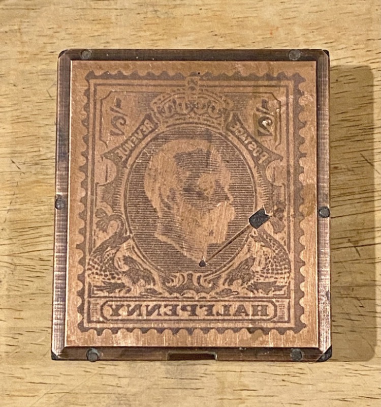 Lot 307: Rare Antique King George V 1/2d Stamp Printing Block (c. 1901-1910)