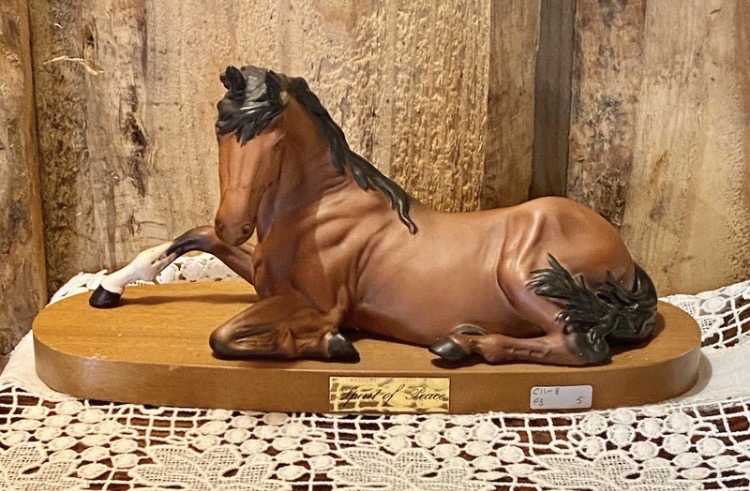 Lot 029: Royal Doulton Spirit of Peace Horse Figurine on Wooden Base