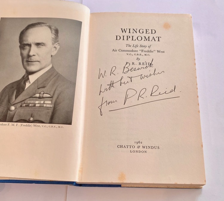 signed-1962-1st-ed-winged-diplomat-by-p-r-reid-air-commodore-freddie-west-vc-298-2