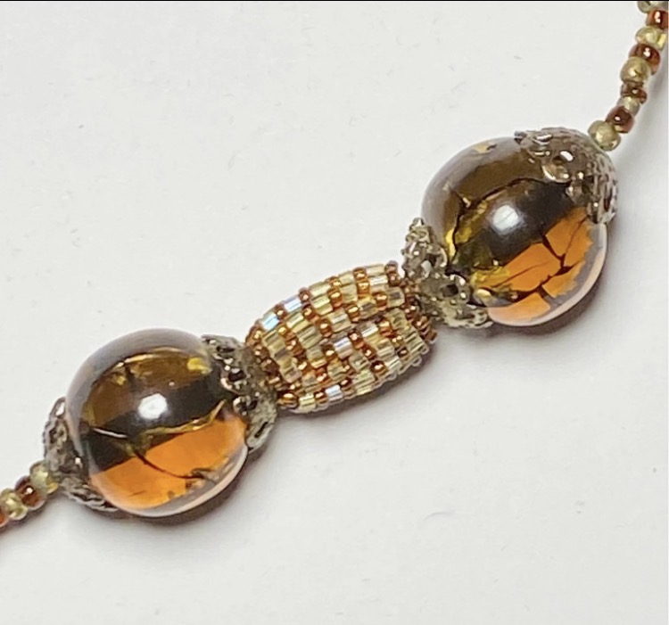 stunning-vintage-faux-amber-statement-necklace-103cm-rope-length-038-3