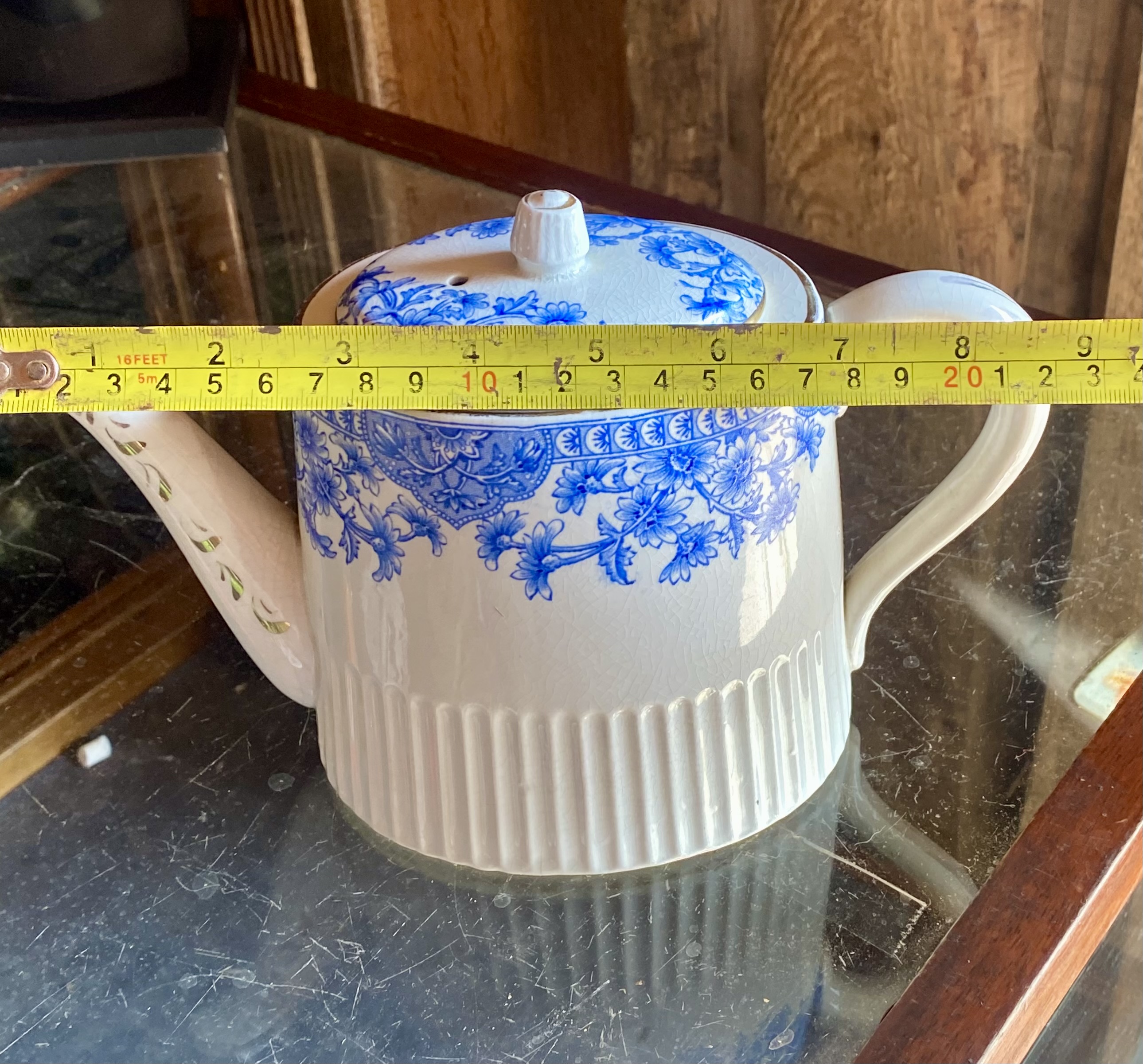 victorian-blue-white-teapot-dresden-pattern-reg-no-186085-c-1892-258-9