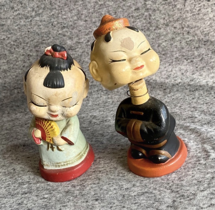Lot 011: Vintage 1950s Japanese Bobblehead Nodders - Pair
