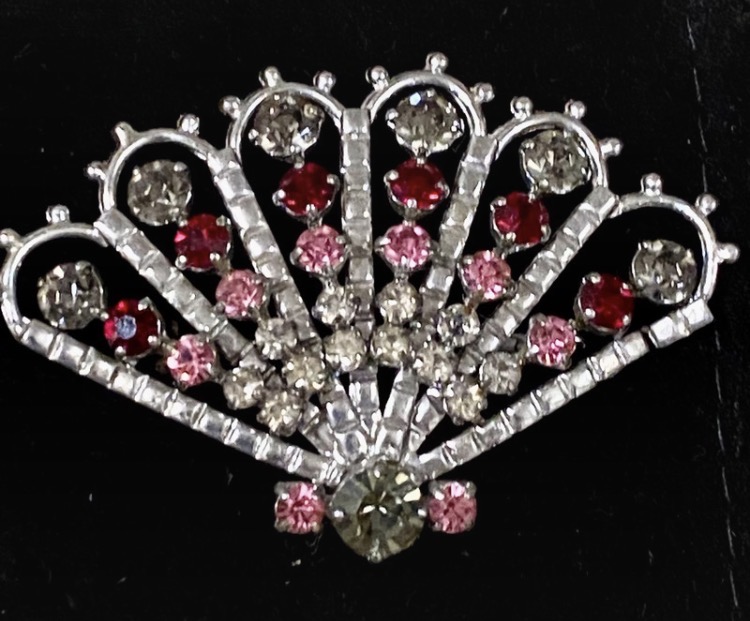 vintage-1950s-large-rhinestone-fan-brooch-statement-pink-red-022-2