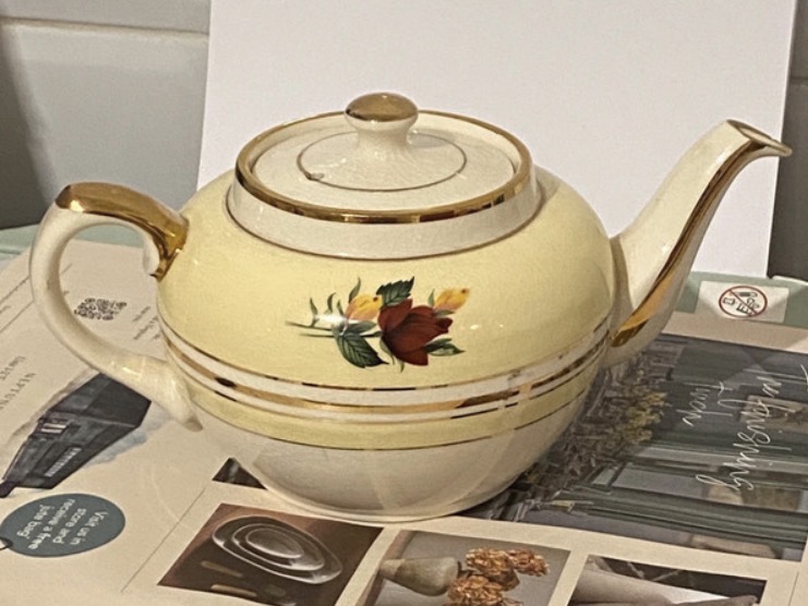 vintage-1950s-sadler-teapot-gold-gilt-roses-087-2