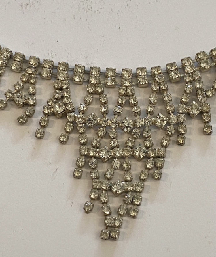 vintage-1950s-silver-tone-crystal-rhinestone-waterfall-necklace-earring-set-169-3