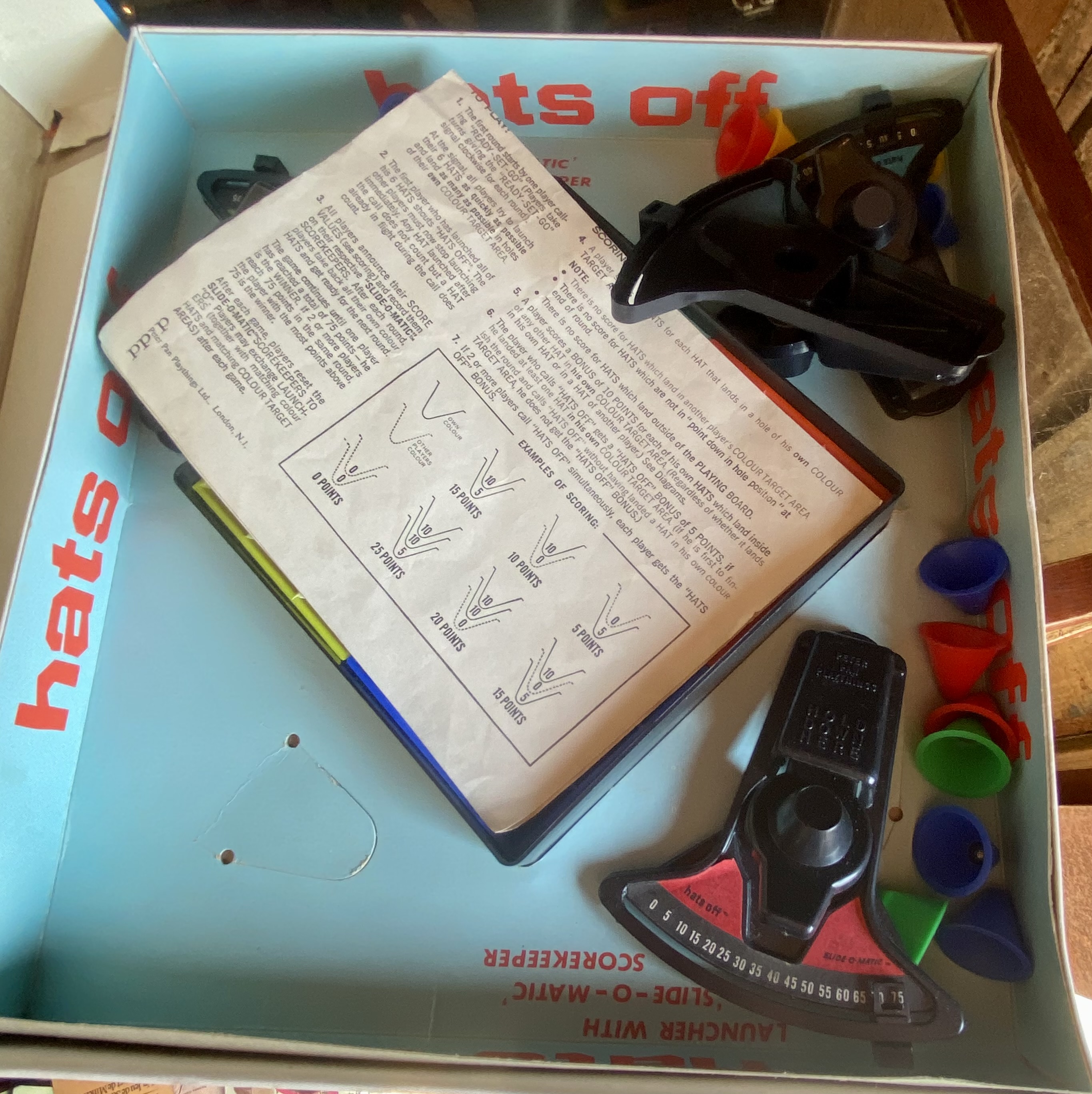 vintage-1968-hats-off-board-game-by-peter-pan-playthings-complete-skill-game-236-4