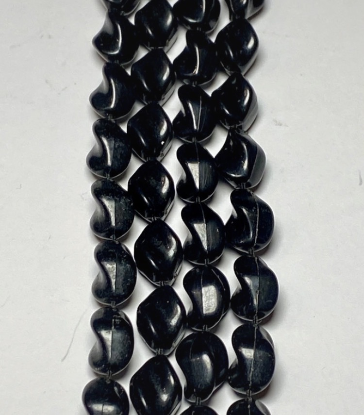 vintage-1970s-sarah-coventry-black-bead-necklace-161-2