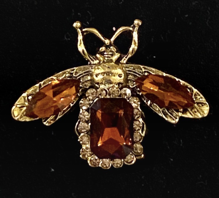 Lot 021: Vintage Amber Glass Honey Bee Brooch - Large 50mm Statement Pin