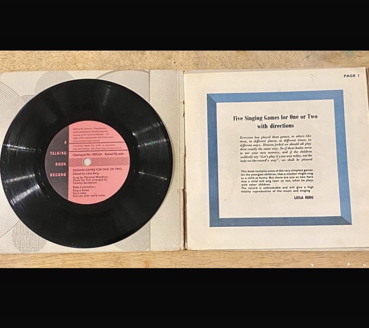 vintage-children-s-vinyl-storybooks-disney-s-little-red-riding-hood-children-s-singing-games-118-5