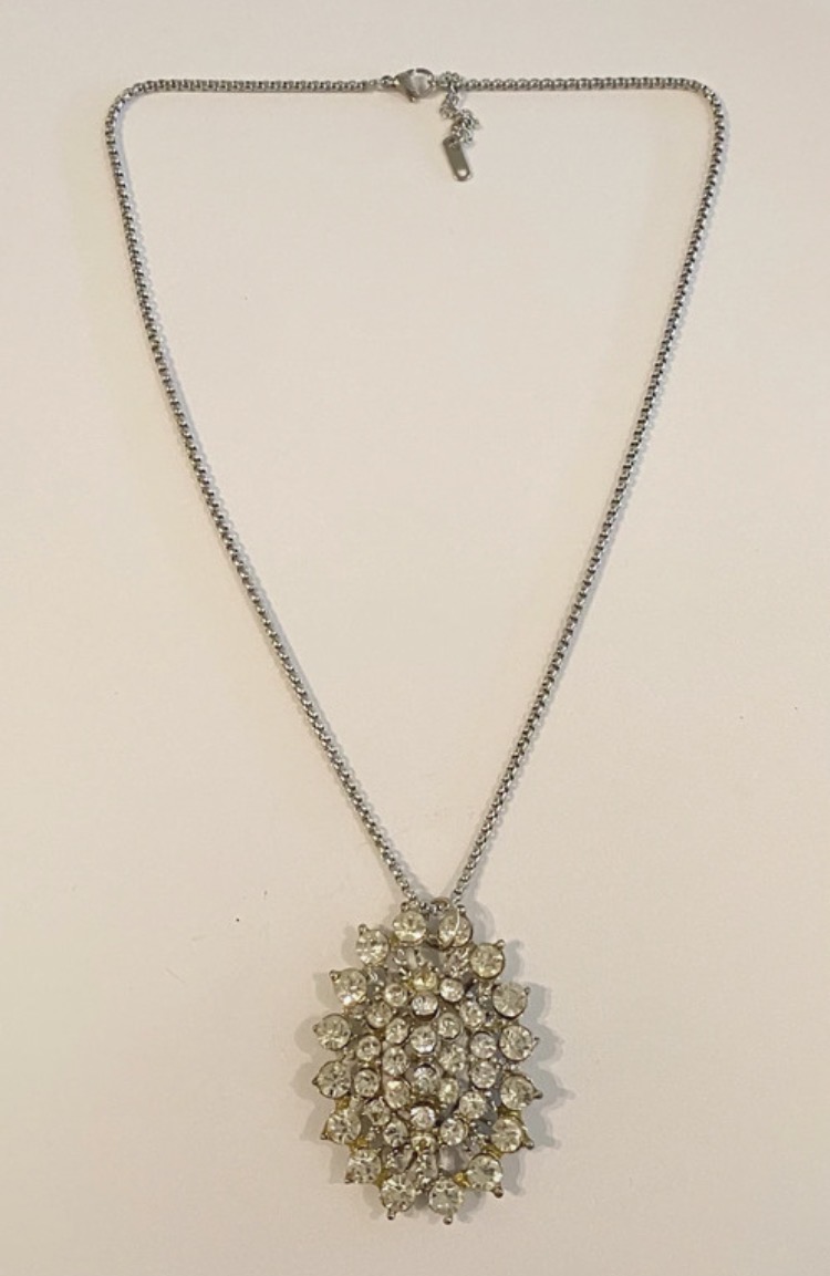 vintage-crystal-rhinestone-cluster-pendant-necklace-in-original-g-cornell-sons-jewellers-presentation-box-167-3