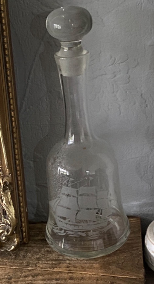 vintage-etched-glass-ship-decanter-32-5cm-mid-century-sailing-vessel-barware-282-2