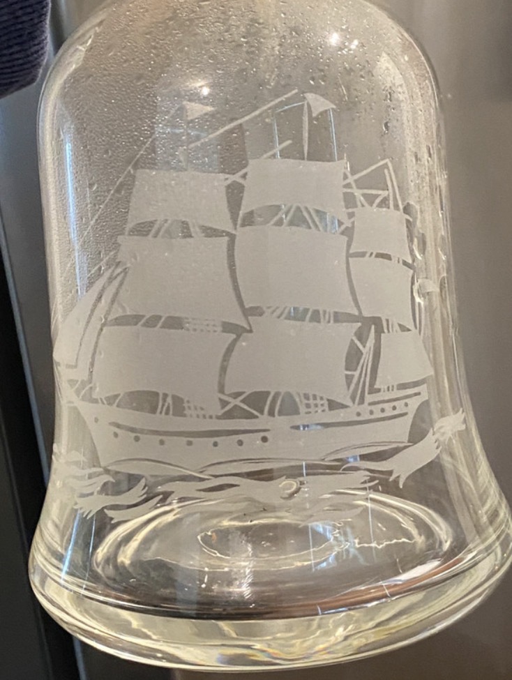 vintage-etched-glass-ship-decanter-32-5cm-mid-century-sailing-vessel-barware-282-5