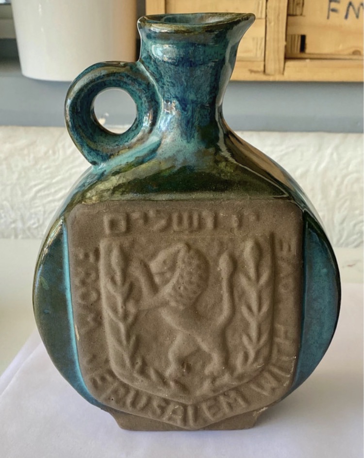 vintage-israeli-studio-pottery-jugs-decanters-pair-jerusalem-lion-olive-tree-268-2