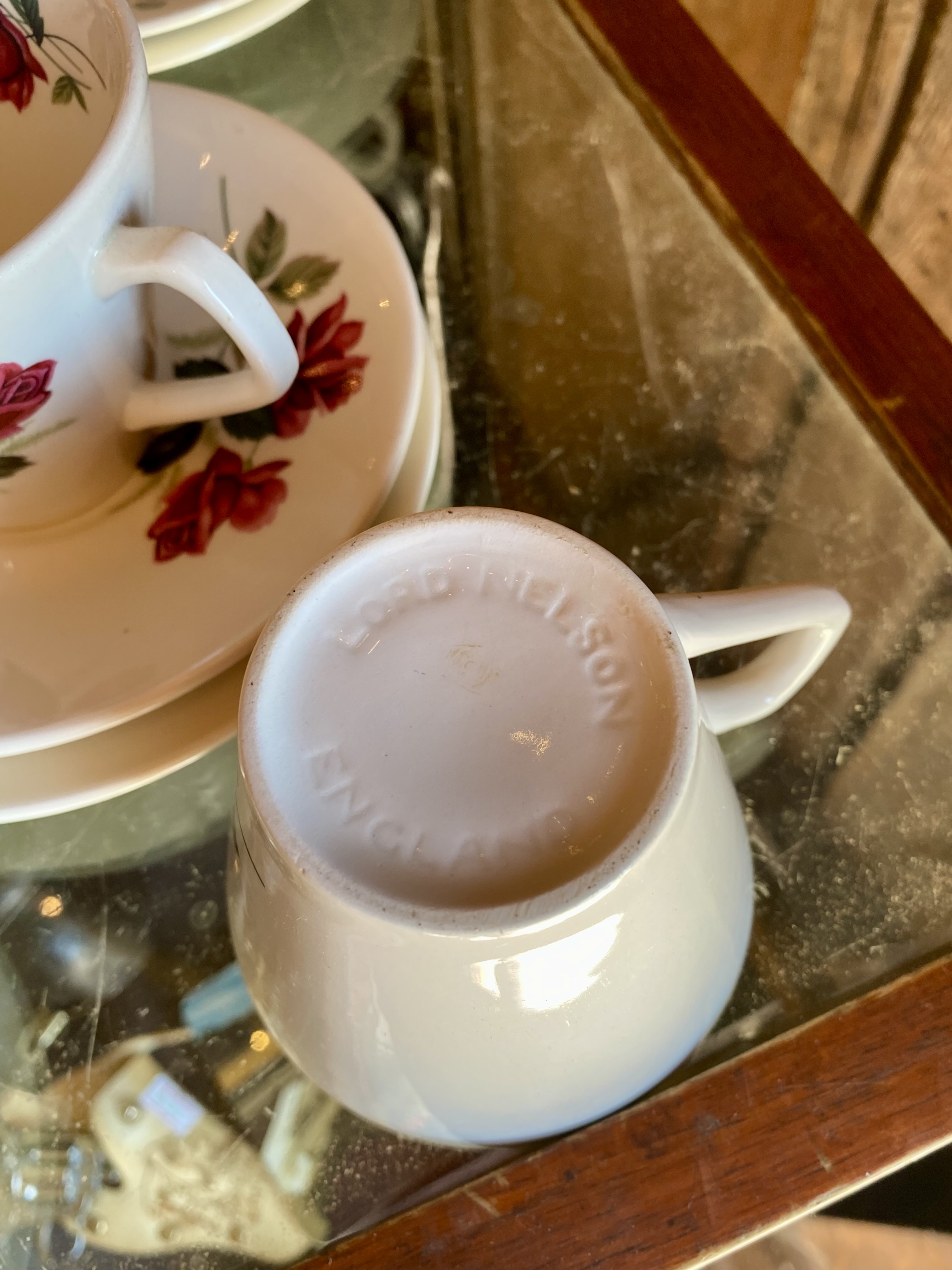 vintage-lord-nelson-pottery-red-rose-tea-set-5-trios-mid-century-221-4