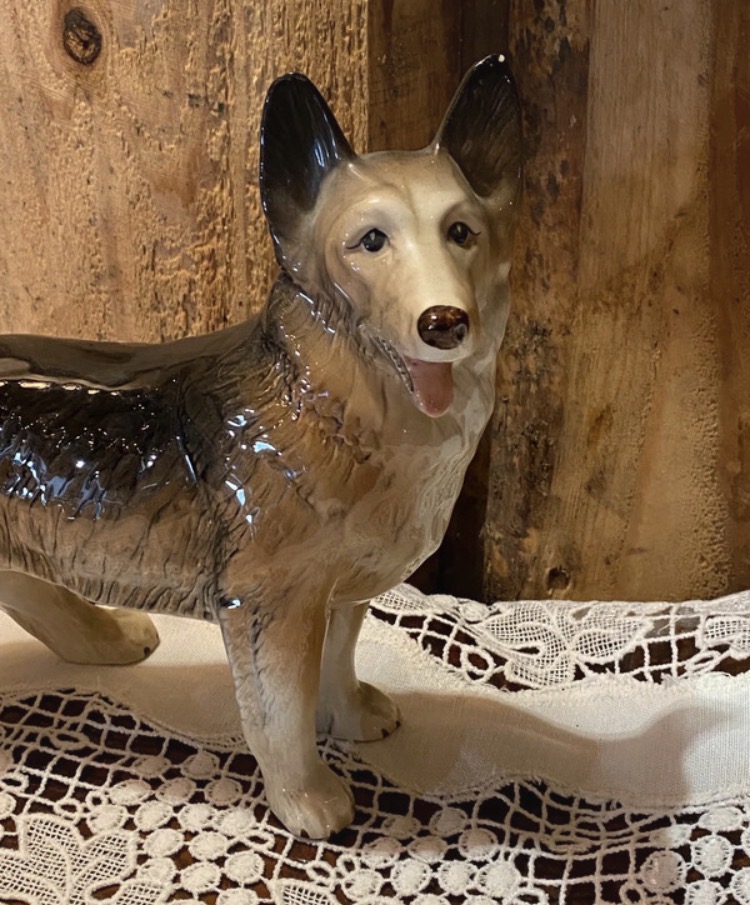 vintage-melba-ware-german-shepherd-figurine-large-23cm-070-2