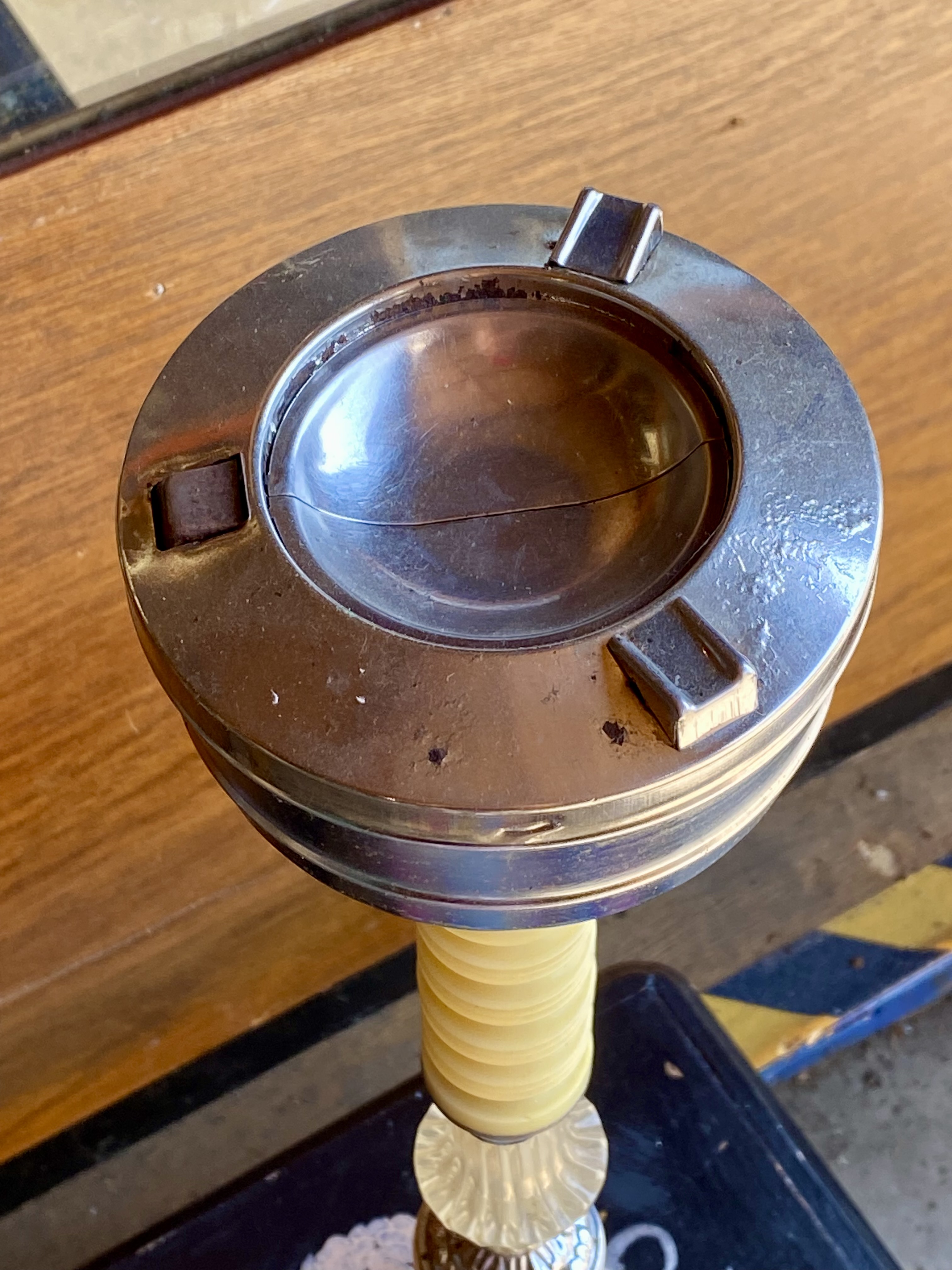 vintage-mid-century-alabaster-chrome-floor-standing-ashtray-58cm-215-4