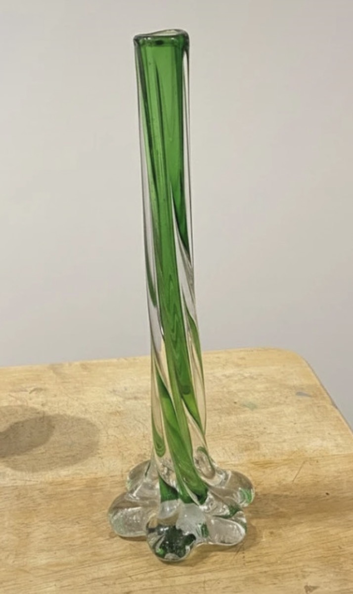 Lot 096: Vintage Mid-Century Green Swirl Art Glass Bud Vase - 29cm