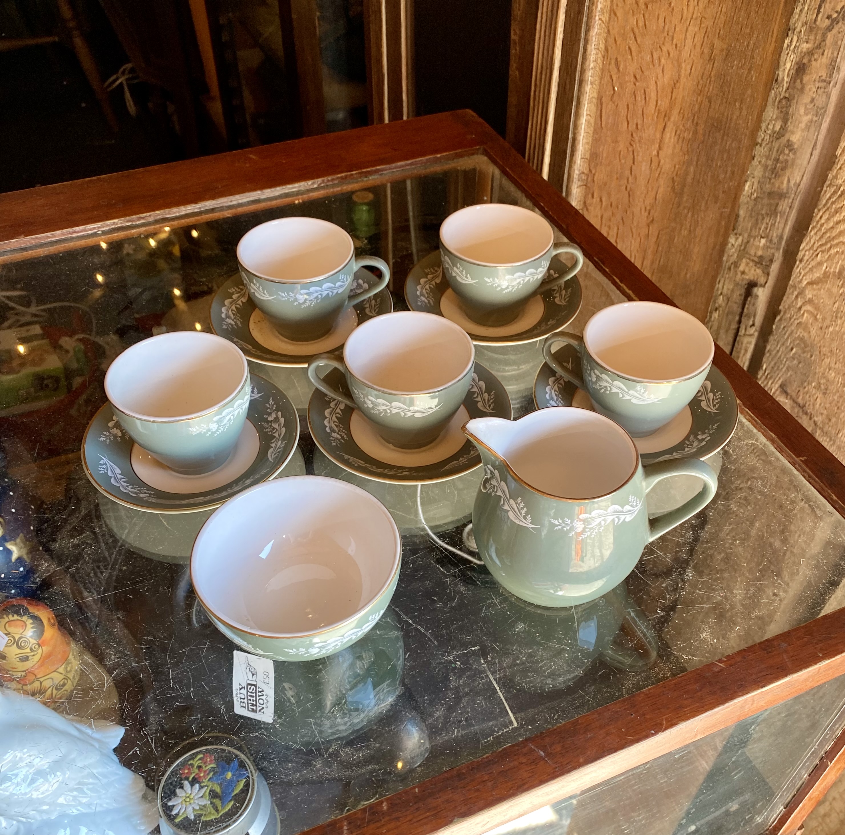 Lot 222: Vintage Mid-Century Lord Nelson Pottery Sage Green Tea Set – 7 Piece (5 Cups, Saucers, Milk Jug & Sugar Bowl)