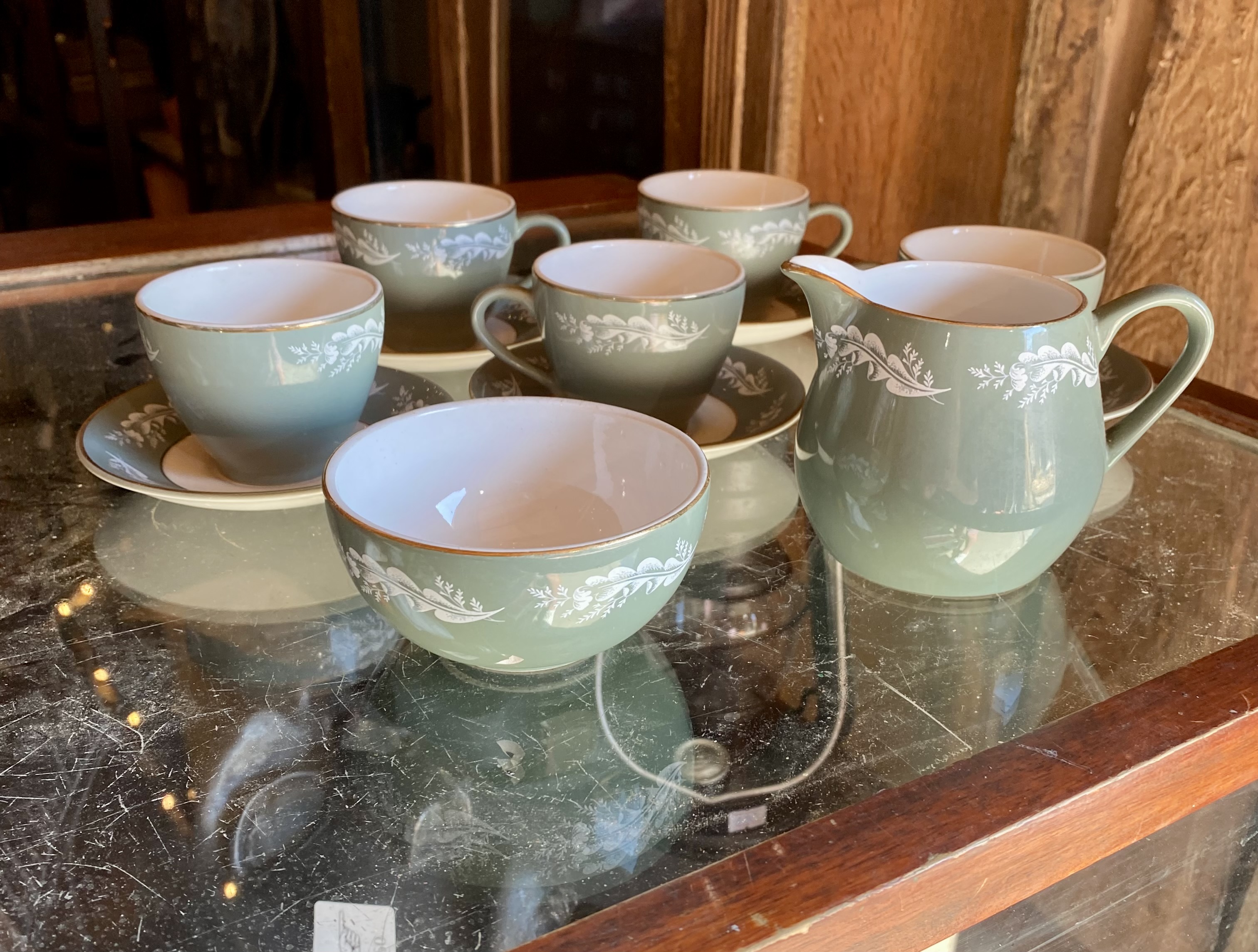 vintage-mid-century-lord-nelson-pottery-sage-green-tea-set-7-piece-5-cups-saucers-milk-jug-sugar-bowl-222-2