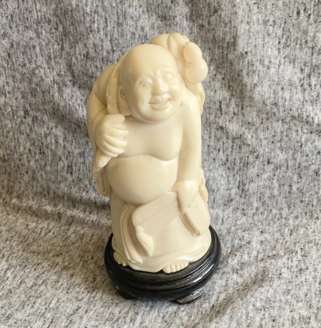 Lot 015: Vintage Resin Laughing Buddha (Hotei) Figure on Wooden Base – 14cm