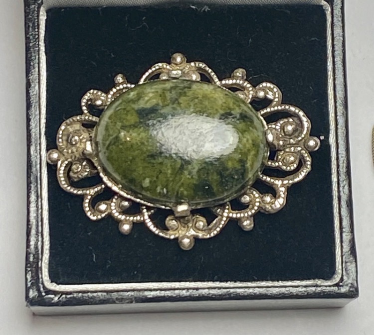 vintage-signed-miracle-brooch-with-vintage-box-scottish-celtic-style-053-3