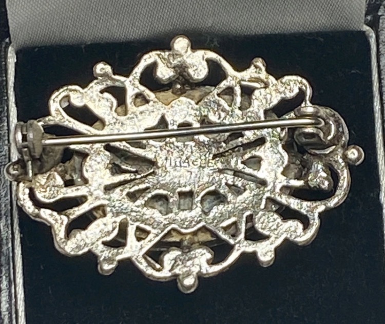 vintage-signed-miracle-brooch-with-vintage-box-scottish-celtic-style-053-4