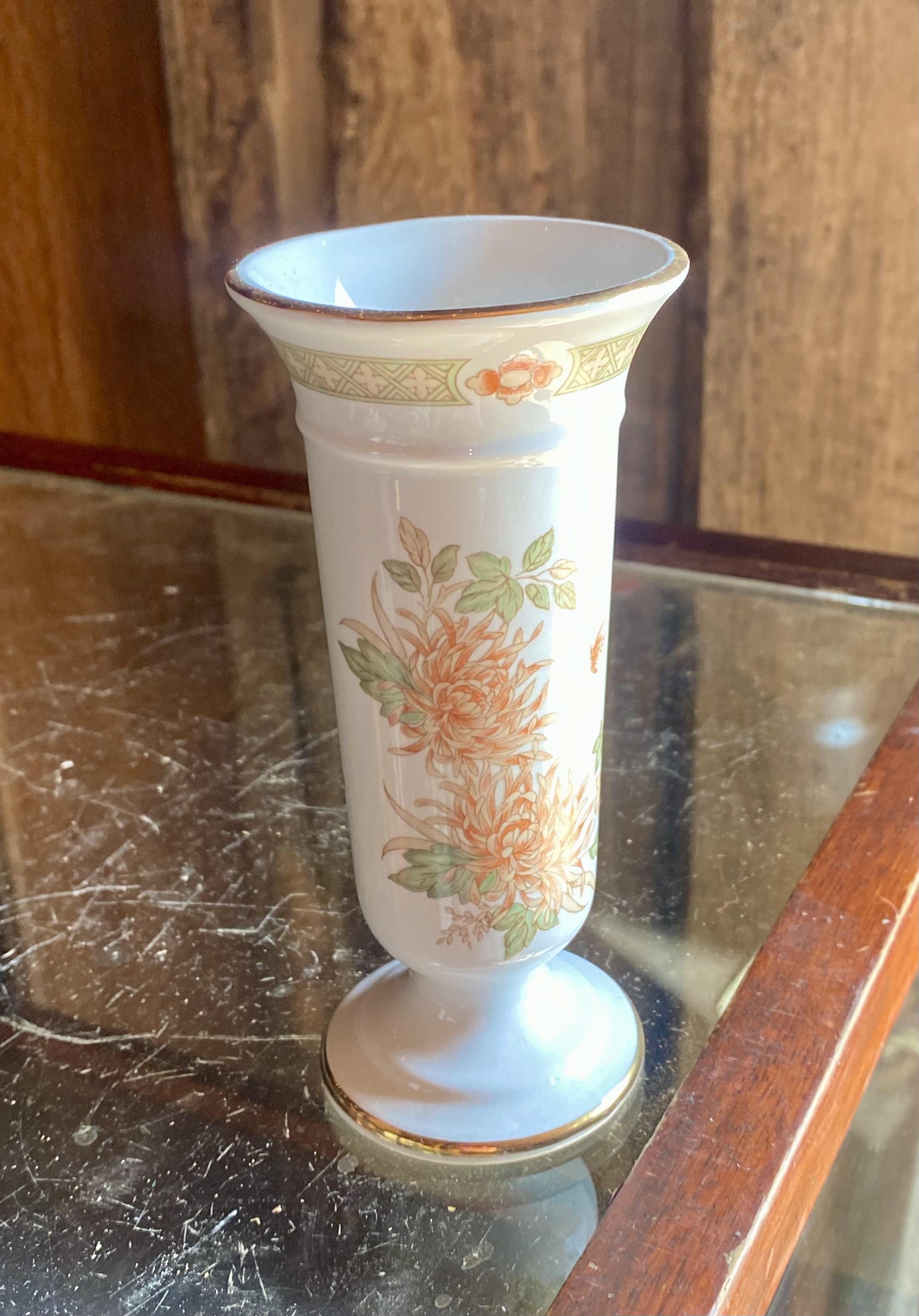 vintage-st-michael-marks-spencer-chrysanthemum-porcelain-bud-vase-259-3