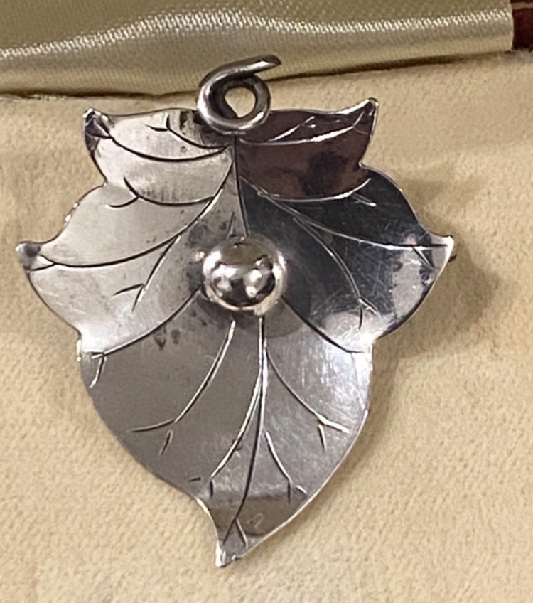 vintage-sterling-silver-leaf-brooch-pendant-box-gift-for-her-botanical-188-5