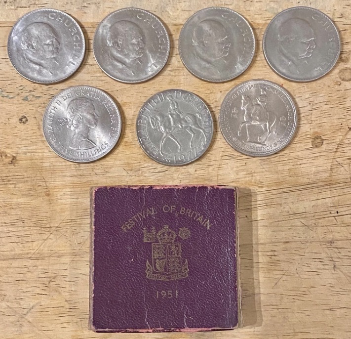 vintage-uk-commemorative-crown-coin-collection-x8-boxed-1951-festival-of-britain-1965-churchill-1953-coronation-1972-silver-wedding-171-3